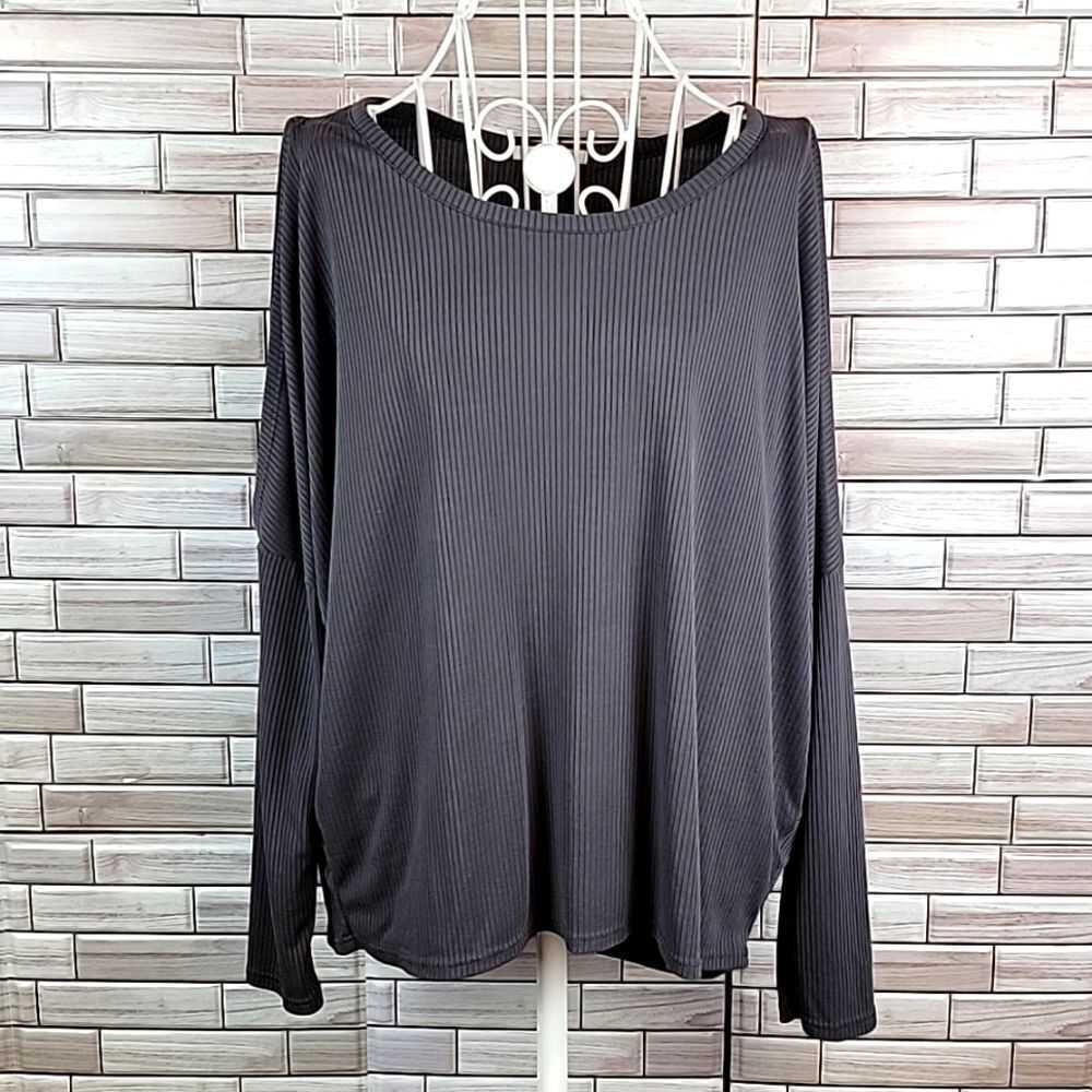 acemi ribbed top Size M